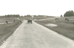 Across the Common (1930s)